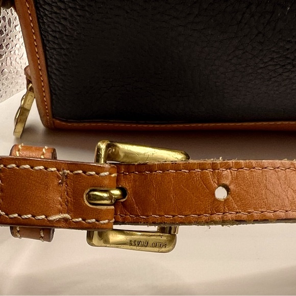 Beautiful Rare Dooney& Bourke Leather Crossbody Bag-Excellent Condition A2545458 - Picture 5 of 15